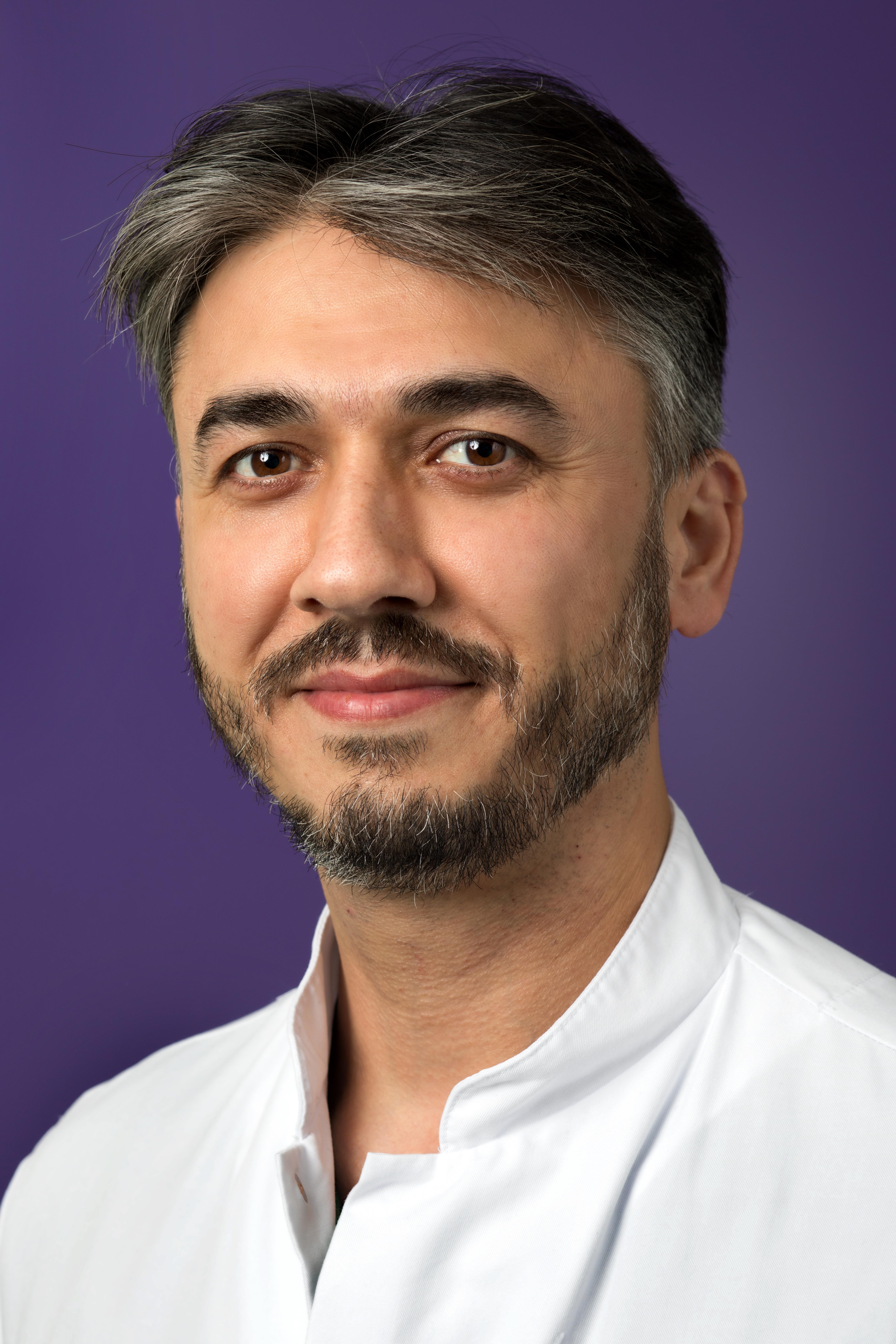 R. (Reis) Sayilir R. (Reis) Sayilir